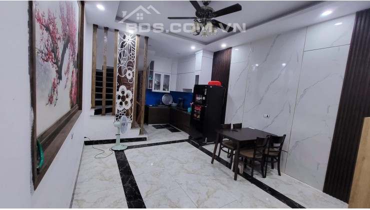 RẤT RẤT ĐẸP SÁT MẶT PHỐ QUAN NHÂN NHÀ DÂN XÂY TỈ MỈ ĐỂ Ở 37m2 MẶT TIỀN 3.8m SỔ ĐẸP 5 tỷ 15, Lh 0947052338